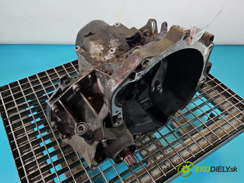 Mitsubishi Carisma 1.6 16V 103 HP manual 76 kW 1597 cm3 5- prevodovka stupeň,rýchlosť manual JB3 243