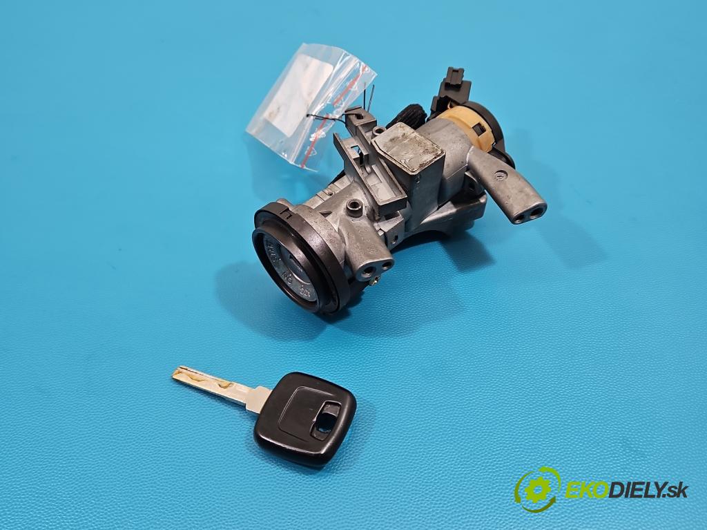 Mitsubishi Carisma 1.6 16V 103 HP manual 76 kW 1597 cm3 5- Spínačka  (Spínacia skrinka)