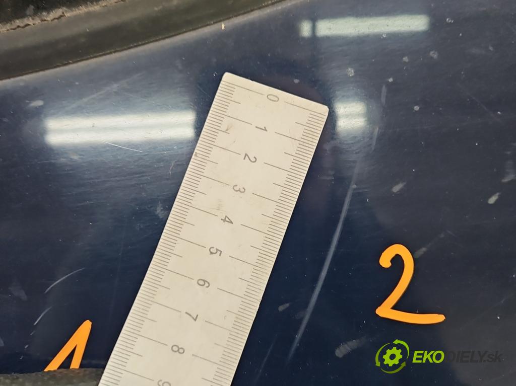 Mitsubishi Carisma 1.6 16V 103 hp manual 76 kW 1597 cm3 5- zadní kufrové dveře  (Zadní kapota (kufr))