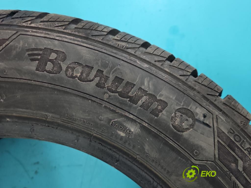 Mitsubishi Carisma 1.6 16V 103 HP manual 76 kW 1597 cm3 5- pneumatika 1 kus