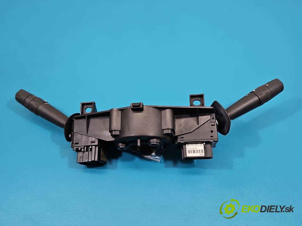 Citroen Xsara Picasso 2.0 HDI 90 HP manual 66 kW 1997 cm3 5- prepínač komplex: 96172873ZL (Prepínacie páčky pod volantom)