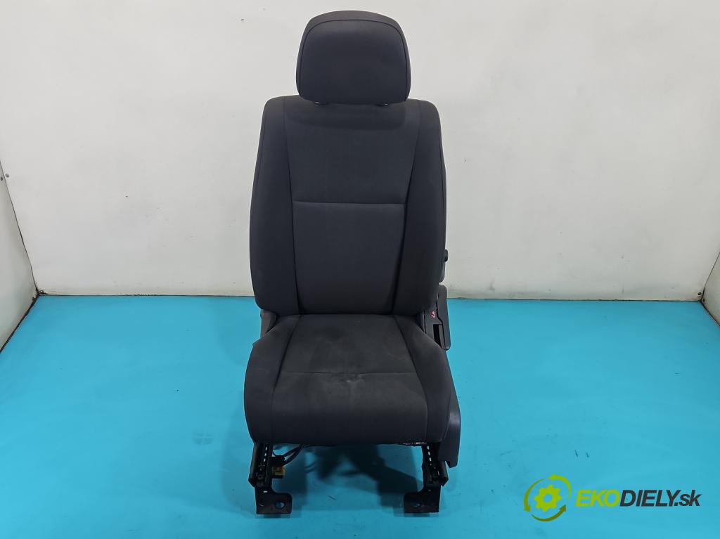 Dodge Journey 2.0 CRD 140 hp automatic 103 kW 1968 cm3 5- Sedadlo levý  (Sedadlo)