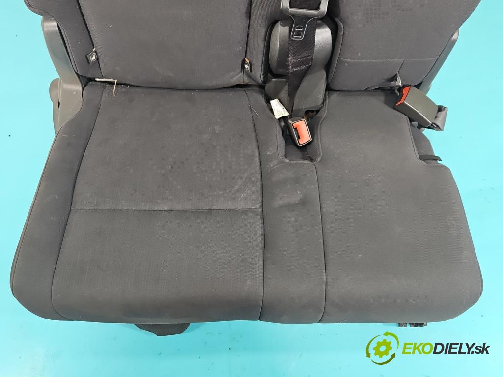 Dodge Journey 2.0 CRD 140 HP automatic 103 kW 1968 cm3 5- Sedačka zadné pravý II