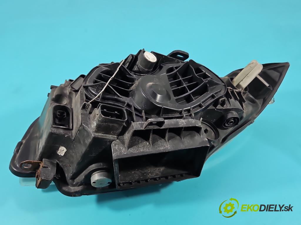 Bmw 1 E87 2004-2011 2.0d 122 hp manual 90 kW 1995 cm3 5- světlo pravý 6924486 (Pravé přední světlo)