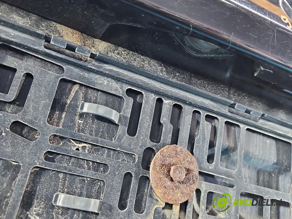 Honda Jazz II 2002-2008 1.2b 77 hp manual 57 kW 1246 cm3 5- zadní kufrové dveře  (Zadní kapota (kufr))