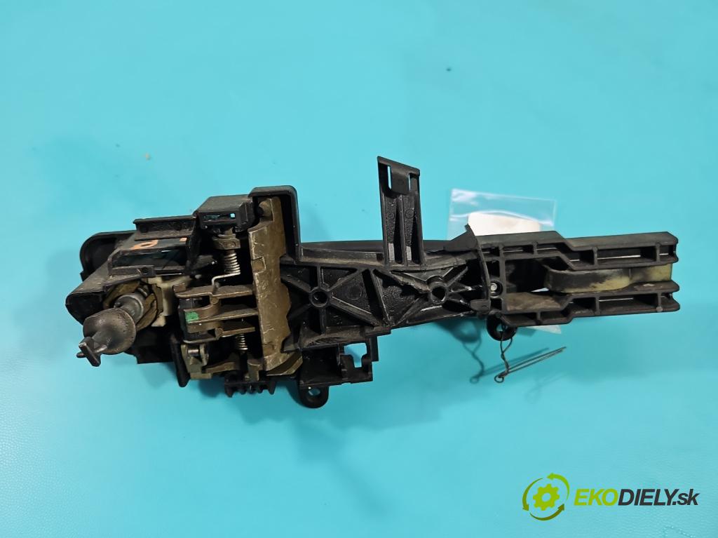 Bmw 1 E87 2004-2011 2.0d 122 HP manual 90 kW 1995 cm3 5- rukoväť predné ľavé mimo:  (Kľučka dverí vonkajšia predná ľavá)