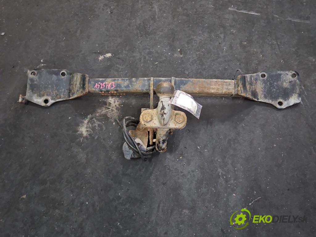 Bmw 1 E87 2004-2011 2.0d 122 hp manual 90 kW 1995 cm3 5- oko tažné  (Tažné zařízení)