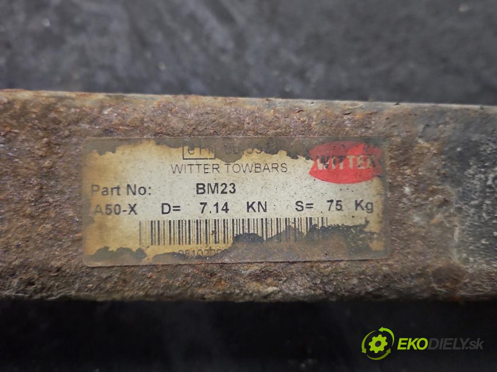 Bmw 1 E87 2004-2011 2.0d 122 hp manual 90 kW 1995 cm3 5- oko tažné (Tažné zařízení)