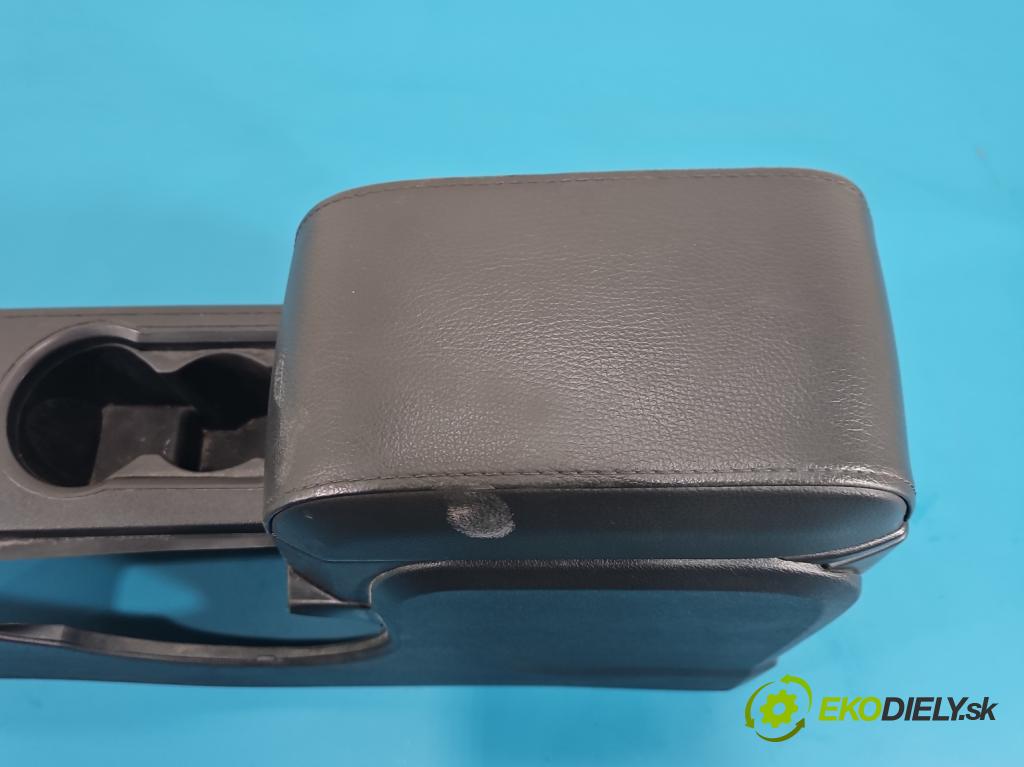 Dodge Journey 2.0 CRD 140 HP automatic 103 kW 1968 cm3 5- operadlo 1EU971DVAE (Lakťová opierka)