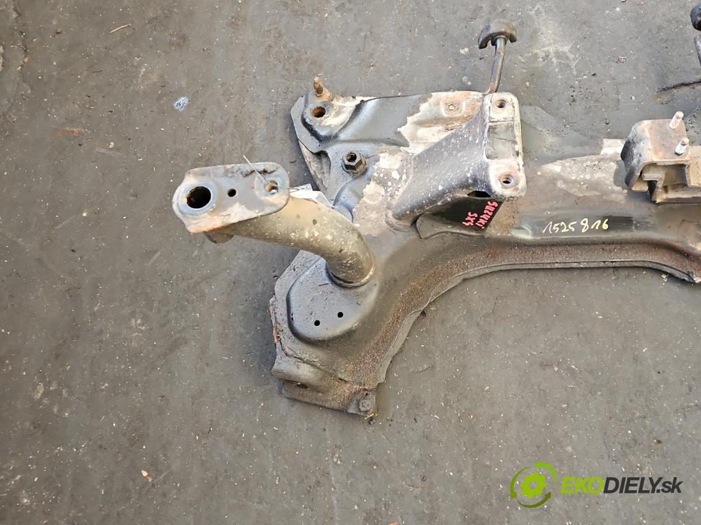 Suzuki SX4 I 2006-2014 2.0 16v 143 HP automatic 105 kW 1995 cm3 5- výstuha motora