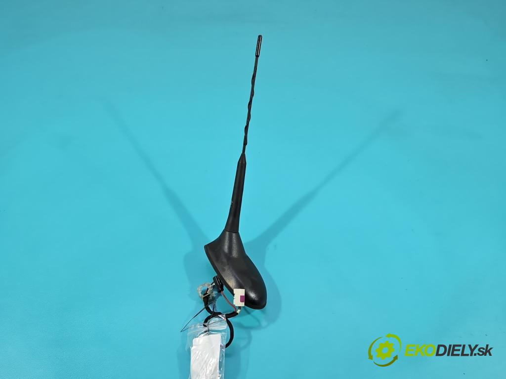 Dodge Journey 2.0 CRD 140 HP automatic 103 kW 1968 cm3 5- Antena P05064771AB