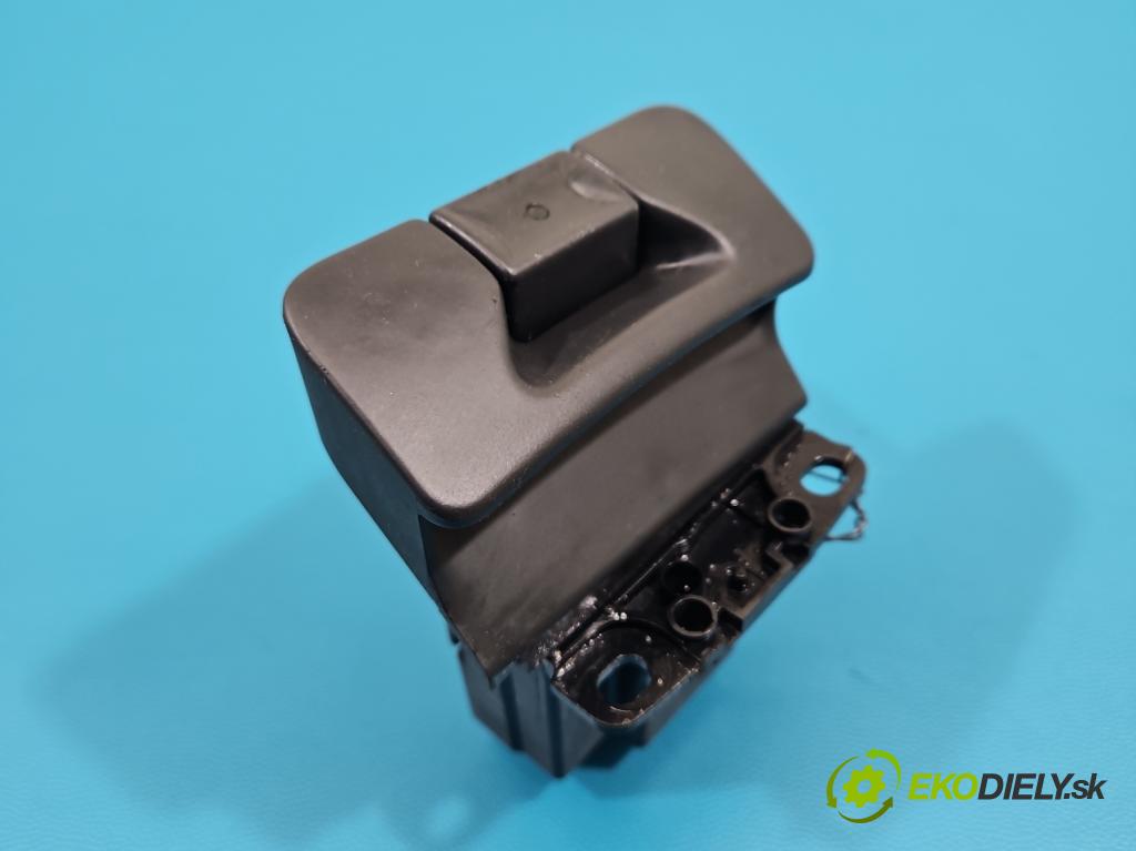 Renault Laguna II 2001-2007 2.0 16v 135 HP manual 99 kW 1998 cm3 5- prepínač brzda: ručný 8200368609B (Prepínacie páčky pod volantom)