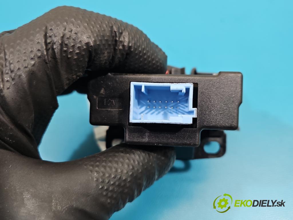 Renault Laguna II 2001-2007 2.0 16v 135 HP manual 99 kW 1998 cm3 5- prepínač brzda: ručný 8200368609B (Prepínacie páčky pod volantom)