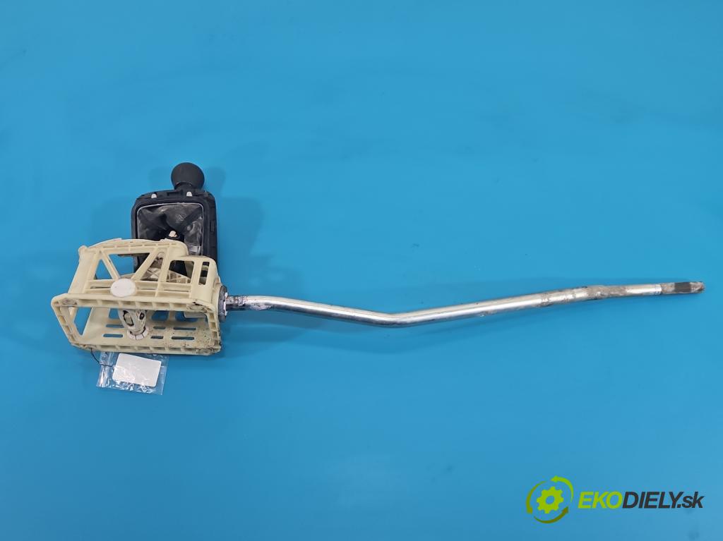 Opel Zafira A 1999-2005 1.8 16V 125 HP manual 92 kW 1796 cm3 5- Páka: Změny: stupeň,rýchlosť 90523924 (Rýchlostná páka (kulisa))