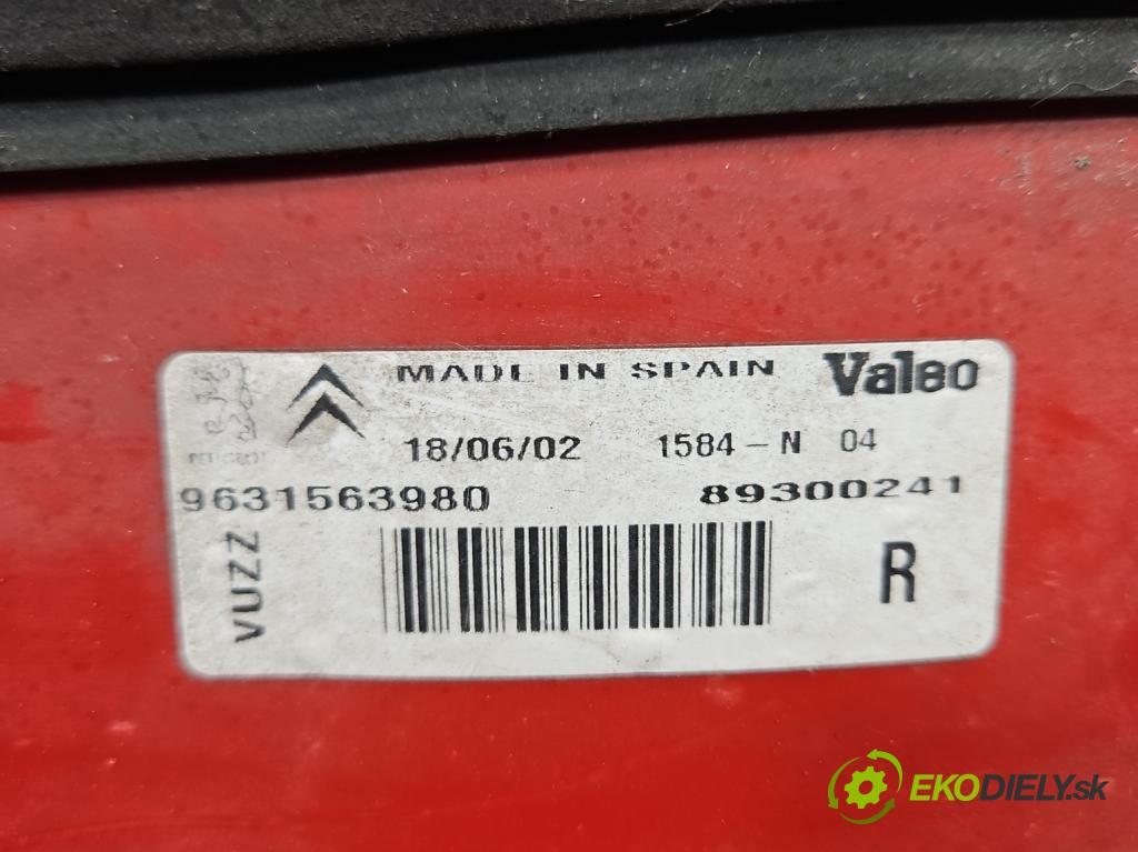 Citroen Xsara Picasso 2.0 HDI 90 hp manual 66 kW 1997 cm3 5- světlo zadní pravé 9631563980 (Klika dveří ostatní)