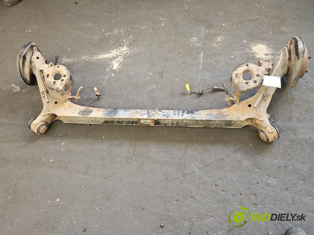 Honda Jazz II 2002-2008 1.2b 77 hp manual 57 kW 1246 cm3 5- zadní výztuha  (Zadní výztuha)