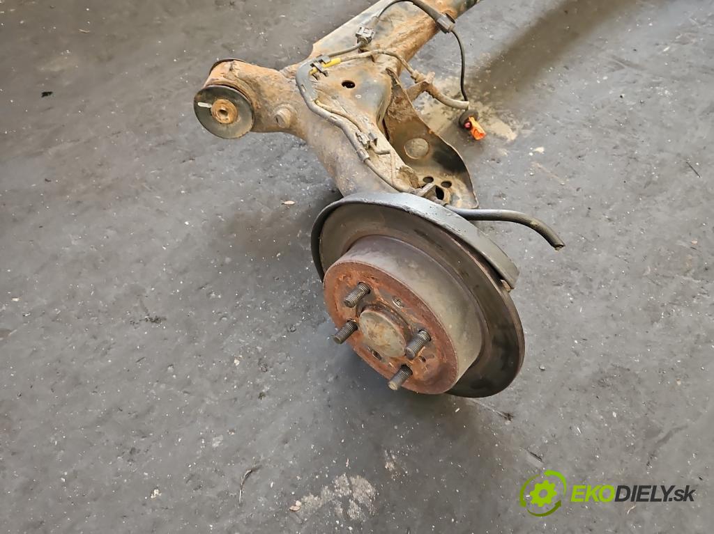 Honda Jazz II 2002-2008 1.2b 77 hp manual 57 kW 1246 cm3 5- zadní výztuha  (Zadní výztuha)