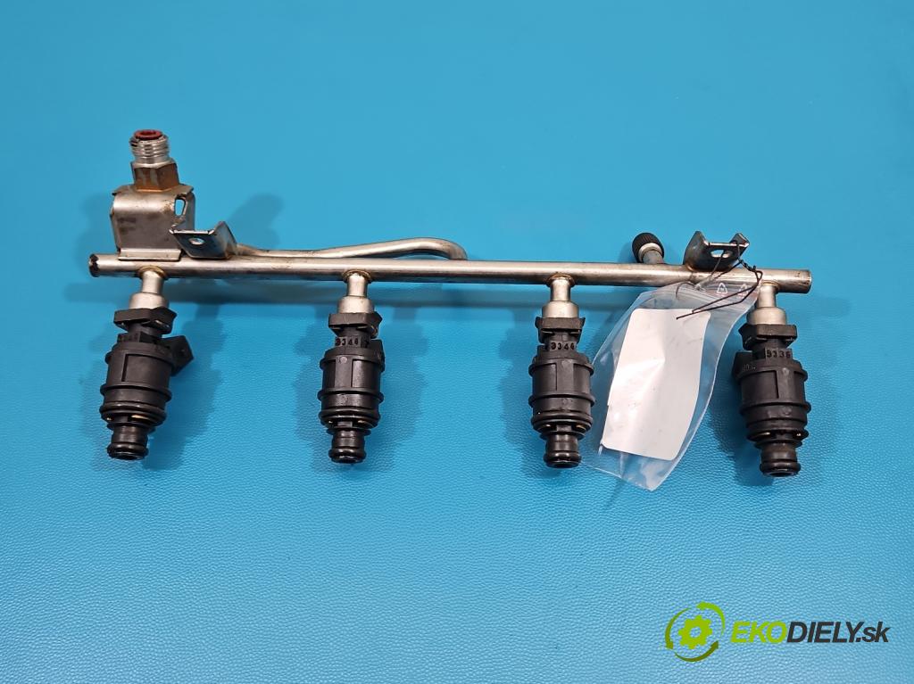 Opel Zafira A 1999-2005 1.8 16V 125 HP manual 92 kW 1796 cm3 5- vstrek 90536149 (Vstrekovač paliva)