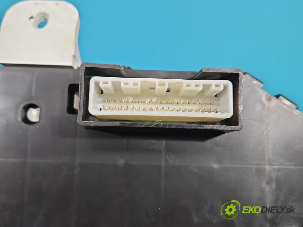 Infiniti QX50 2013-2015 3.7 V6 320KM automatic 235 kW 3696 cm3 5- prístrojovka/ budíky 3WV0A/AQBD (Prístrojová doska)