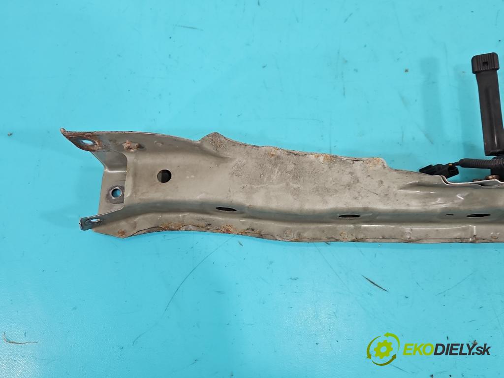 Honda Civic VIII 2006-2011 1.4 16V 95 hp automatic 70 kW 1339 cm3 4- stěna přední  (Přední výztuha)