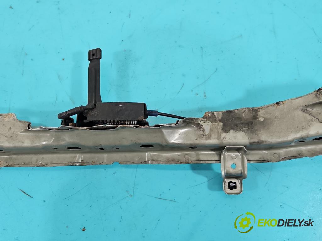 Honda Civic VIII 2006-2011 1.4 16V 95 hp automatic 70 kW 1339 cm3 4- stěna přední  (Přední výztuha)