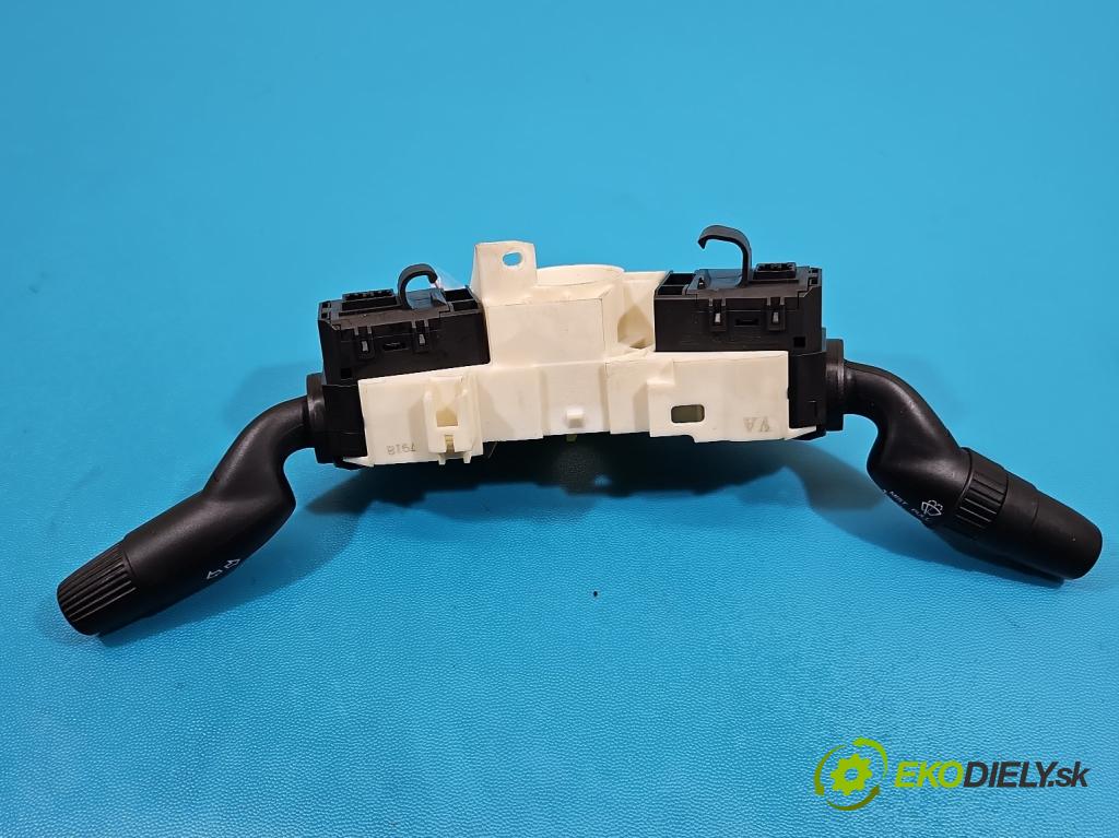 Honda Civic VIII 2006-2011 1.4 16V 95 HP automatic 70 kW 1339 cm3 4- prepínač komplex:  (Prepínacie páčky pod volantom)