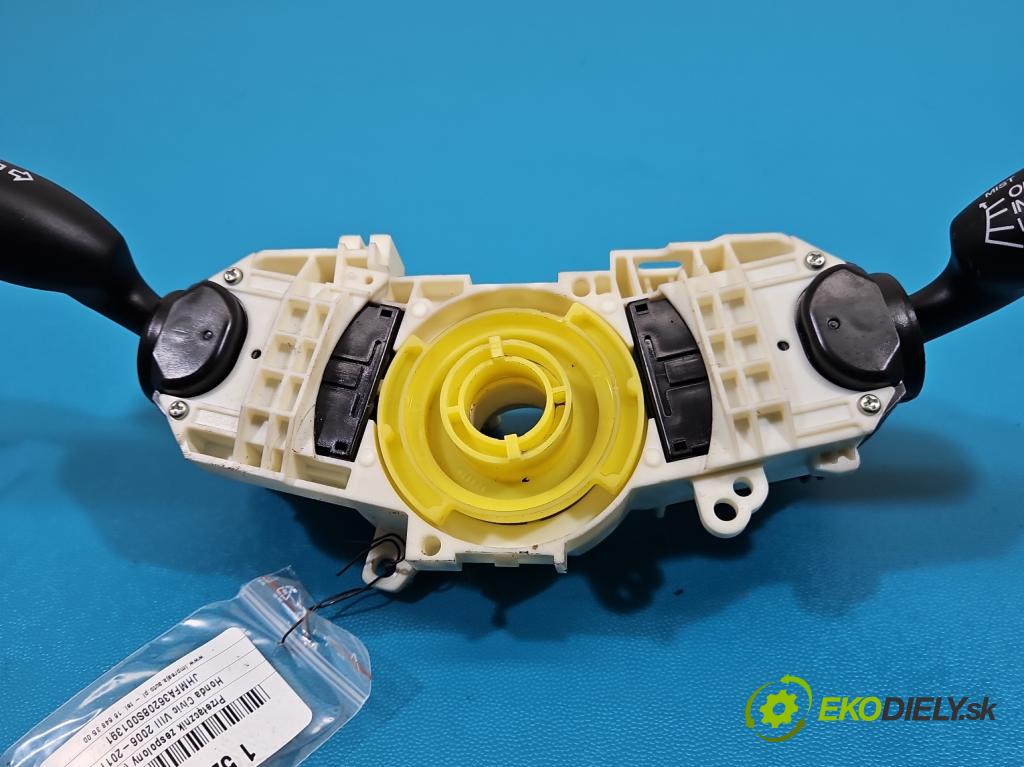 Honda Civic VIII 2006-2011 1.4 16V 95 HP automatic 70 kW 1339 cm3 4- prepínač komplex:  (Prepínacie páčky pod volantom)