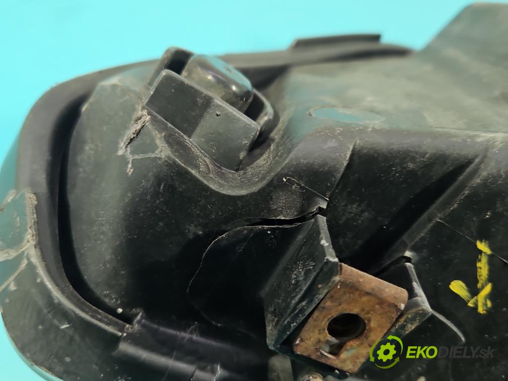 Honda Civic VIII 2006-2011 1.4 16V 95 HP automatic 70 kW 1339 cm3 4- Reflektor: pravý  (Svetlo predné pravé)