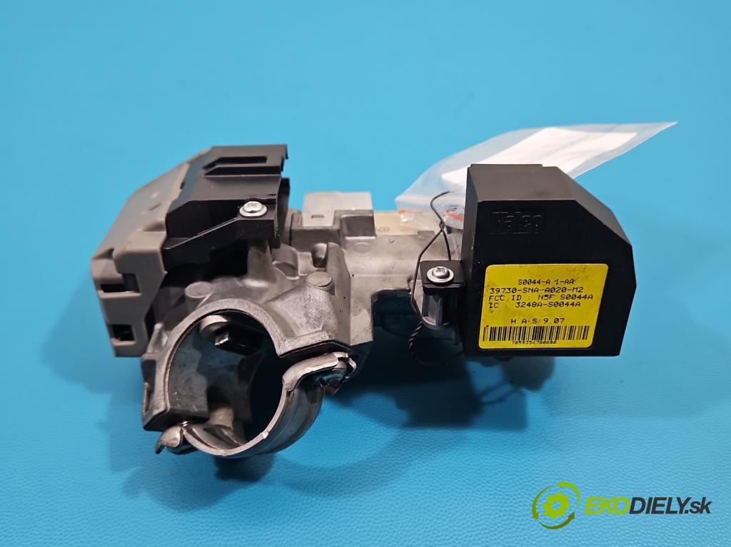 Honda Civic VIII 2006-2011 1.4 16V 95 HP automatic 70 kW 1339 cm3 4- Spínačka 3248A-S0044A (Spínacia skrinka)