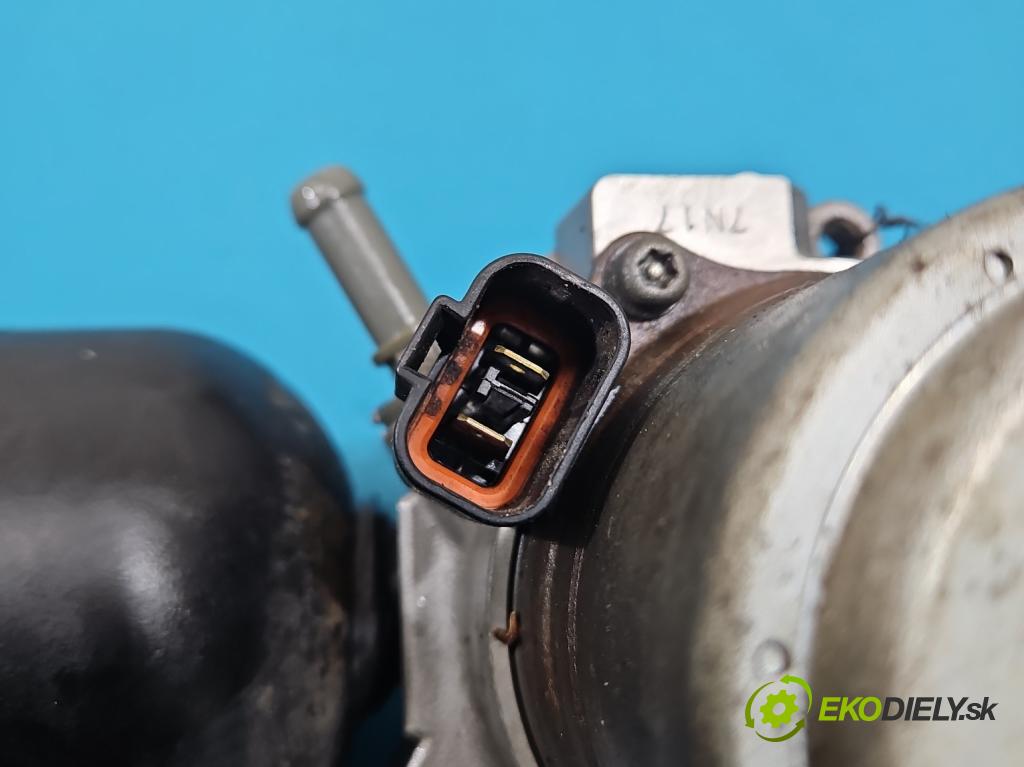 Honda Civic VIII 2006-2011 1.4 16V 95 HP automatic 70 kW 1339 cm3 4- čerpadlo brzda:  (Posilňovač bŕzd)