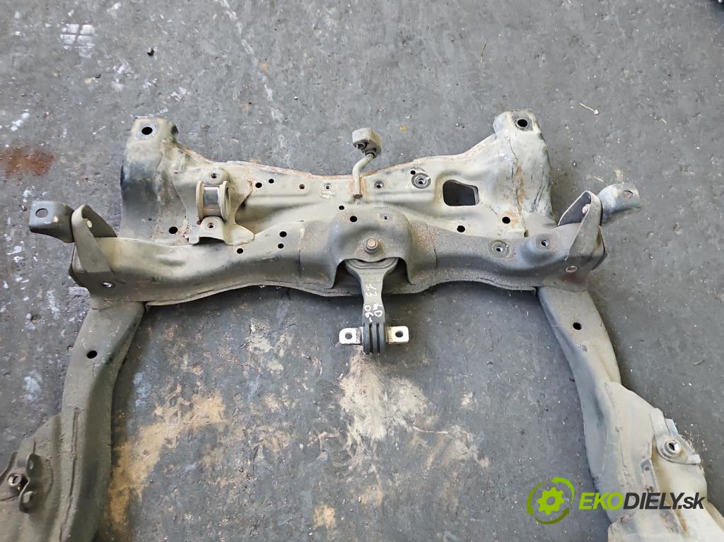Honda Civic VIII 2006-2011 1.4 16V 95 HP automatic 70 kW 1339 cm3 4- výstuha motora