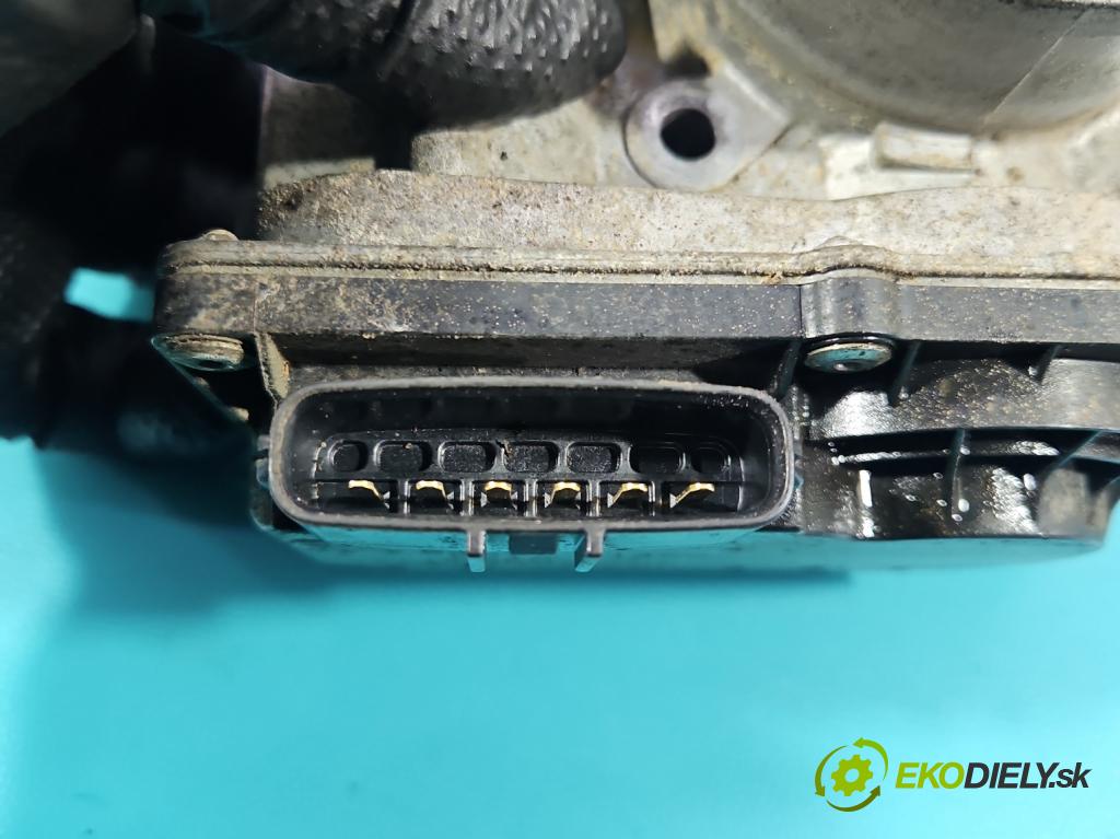 Suzuki SX4 I 2006-2014 1.6b 120 HP manual 88 kW 1586 cm3 5- klapka 54LA (Škrtiaca klapka)