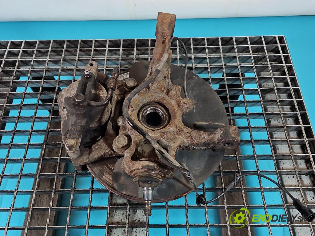 Dodge Journey 2.0 CRD 140 HP automatic 103 kW 1968 cm3 5- náboj pravé  (Náboj kolesa)