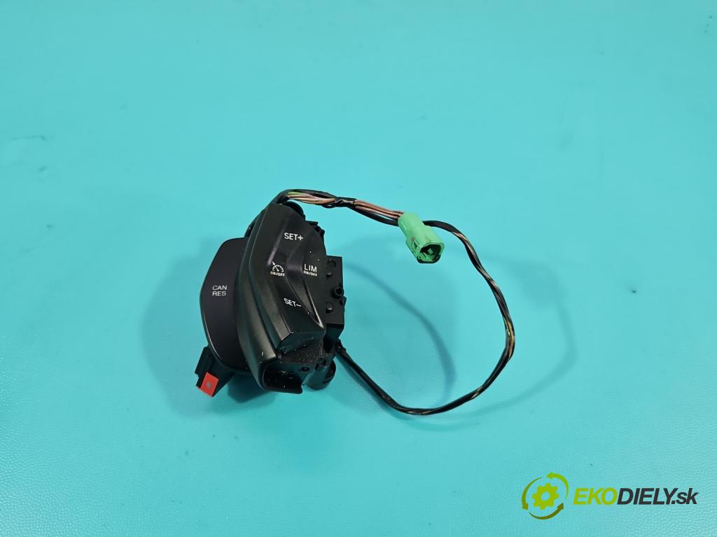 Ford C-Max II 2010-2019 2.0 TDCI 140 HP automatic 103 kW 1997 cm3 5- prepínač multifunkční: řízení: BK2T-9E740-AB (Prepínacie páčky pod volantom)