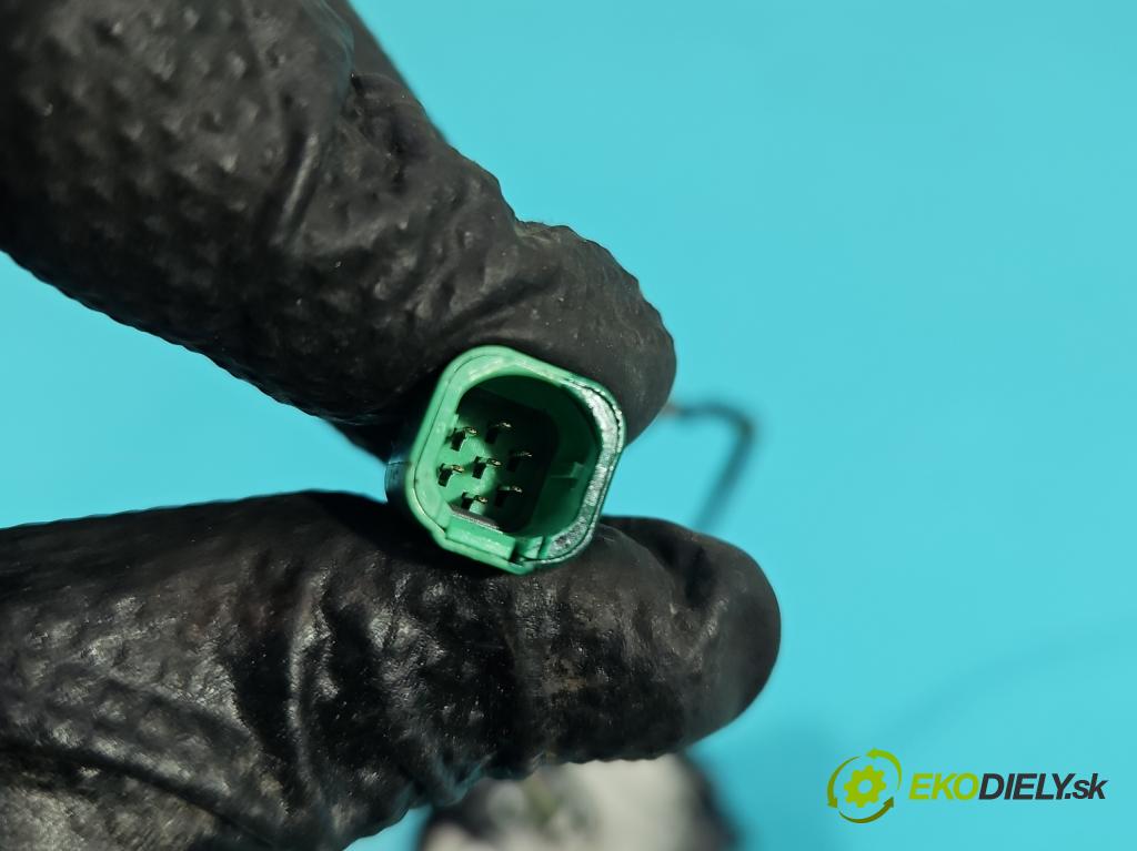 Ford C-Max II 2010-2019 2.0 TDCI 140 HP automatic 103 kW 1997 cm3 5- prepínač multifunkční: řízení: BK2T-9E740-AB (Prepínacie páčky pod volantom)