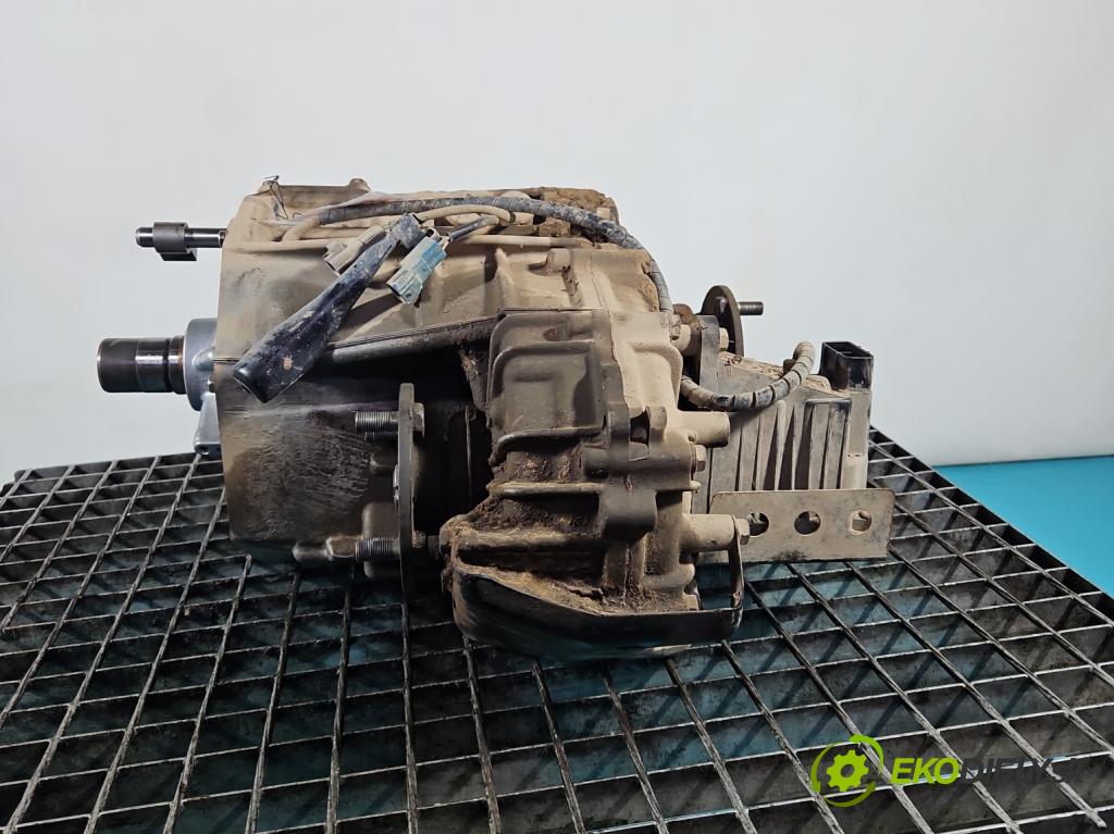 Toyota Land Cruiser J120 2002-2010 3.0 D4D 166 HP automatic 122 kW 2982 cm3 5- Redukce: 6D09237