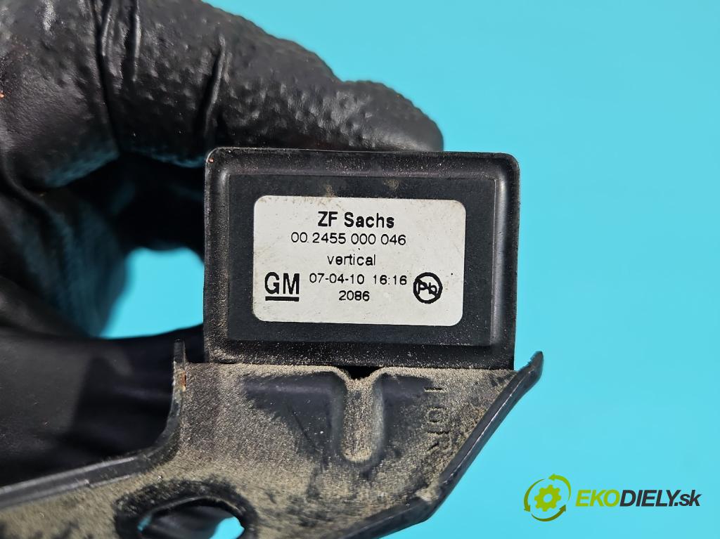 Opel Insignia A 2008-2017 2.0 T 220KM automatic 162 kW 1998 cm3 5- snímač pozastavení: 12841592