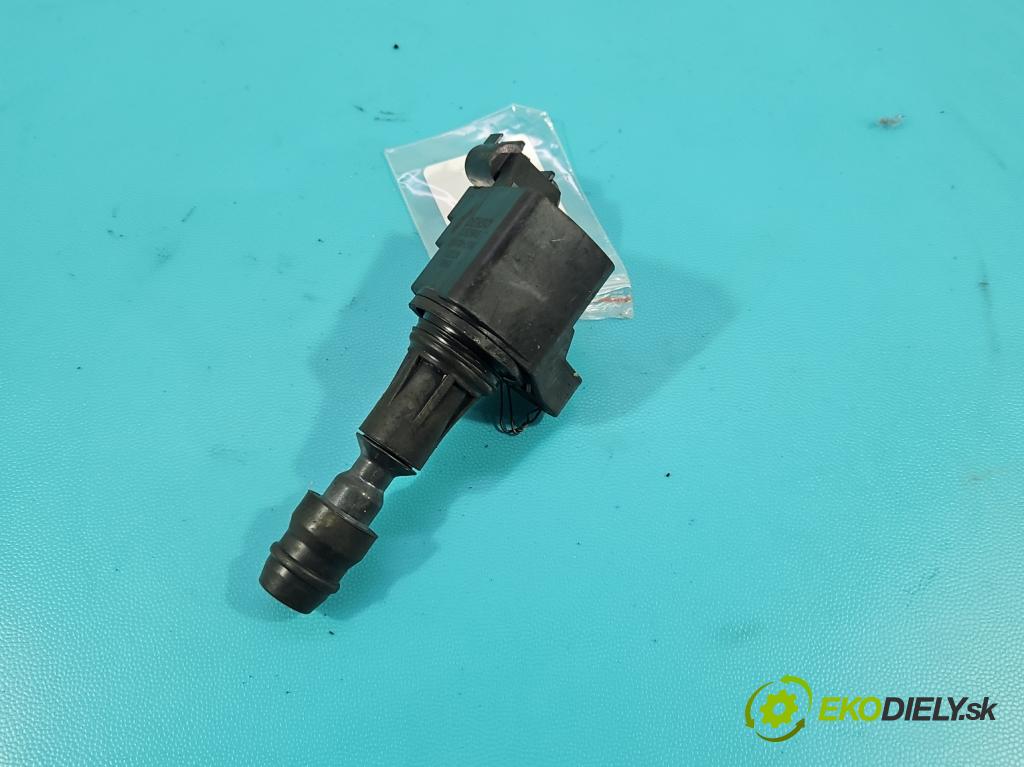 Opel Insignia A 2008-2017 2.0 T 220KM automatic 162 kW 1998 cm3 5- cievka zapaľovacia 12629646 (Zapaľovacia cievka)