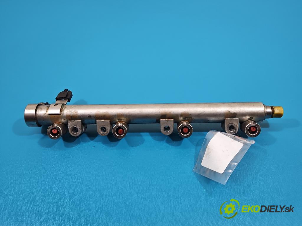 Opel Insignia A 2008-2017 2.0 T 220KM automatic 162 kW 1998 cm3 5- lišta vstrekovacia 0261555078 (Vstrekovacia lišta)