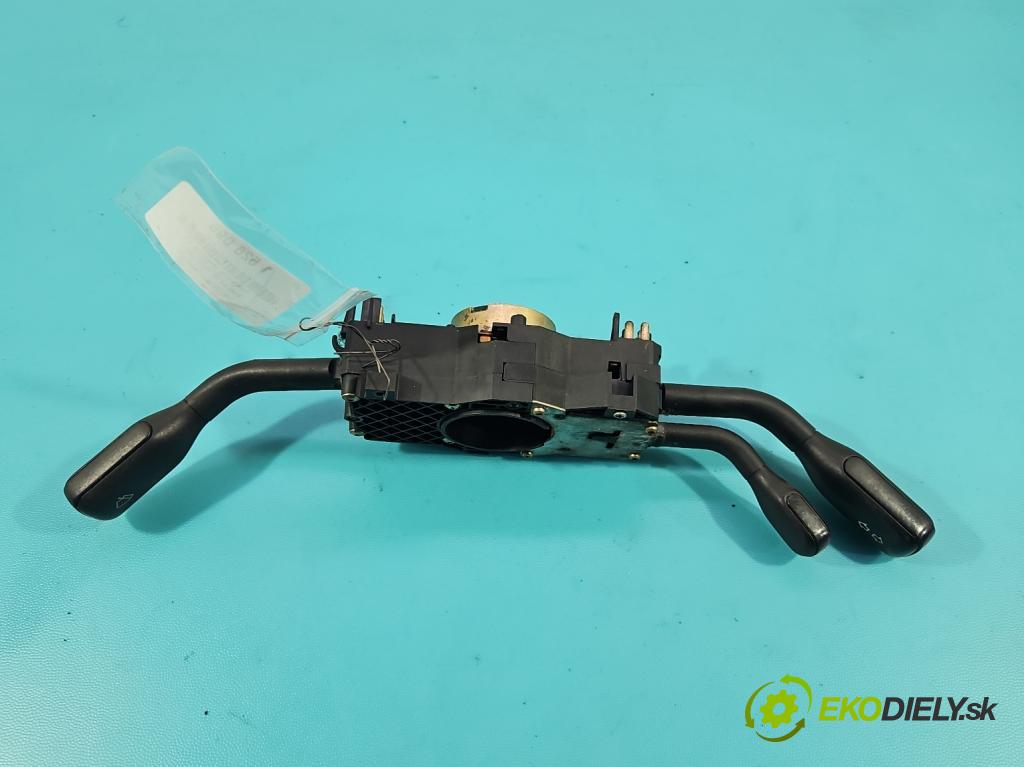 Audi A4 B5 1994-2001 1.8 20V (ADR) 125 HP manual 92 kW 1781 cm3 4- prepínač komplex: 8D0953503 (Prepínacie páčky pod volantom)