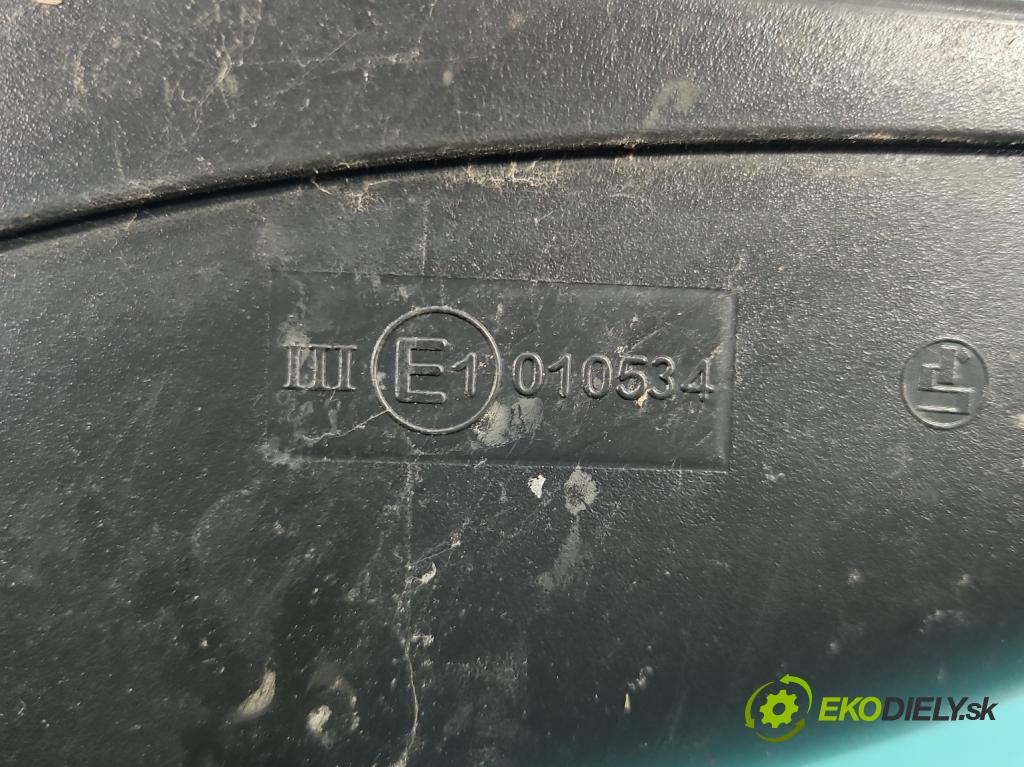 Opel Astra II 1998-2009 1.6 8V 84KM manual 62 kW 1598 cm3 5- zrkadlo pravé  (Kľučka dverí ostatné)