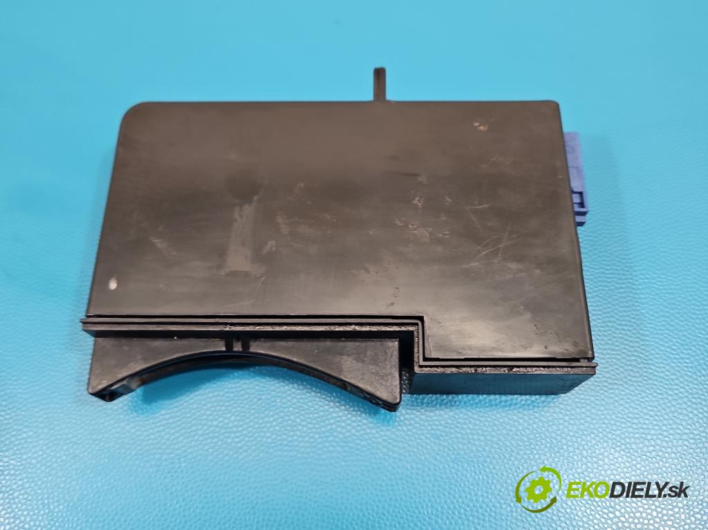 Renault Laguna II 2001-2007 1.9 dci 120 HP manual 88 kW 1870 cm3 5- Čitateľ: kárt