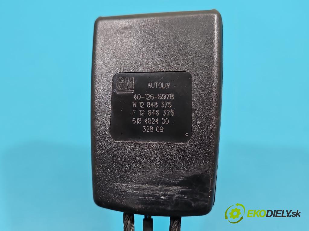 Opel Astra IV 2009-2015 1.4 16V 101 HP manual 74 kW 1398 cm3 5- pas bezpečnosť: predné ľavý