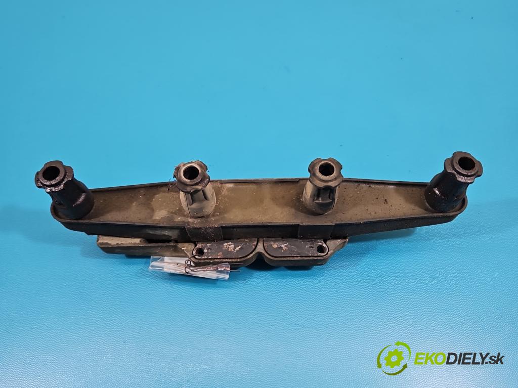 Skoda Felicia 1.3 MPI 68 HP manual 50 kW 1289 cm3 5- cievka zapaľovacia 047905104 (Zapaľovacia cievka)