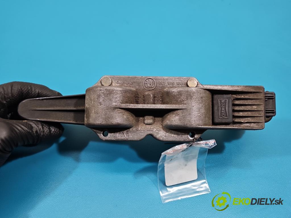 Skoda Felicia 1.3 MPI 68 HP manual 50 kW 1289 cm3 5- cievka zapaľovacia 047905104 (Zapaľovacia cievka)