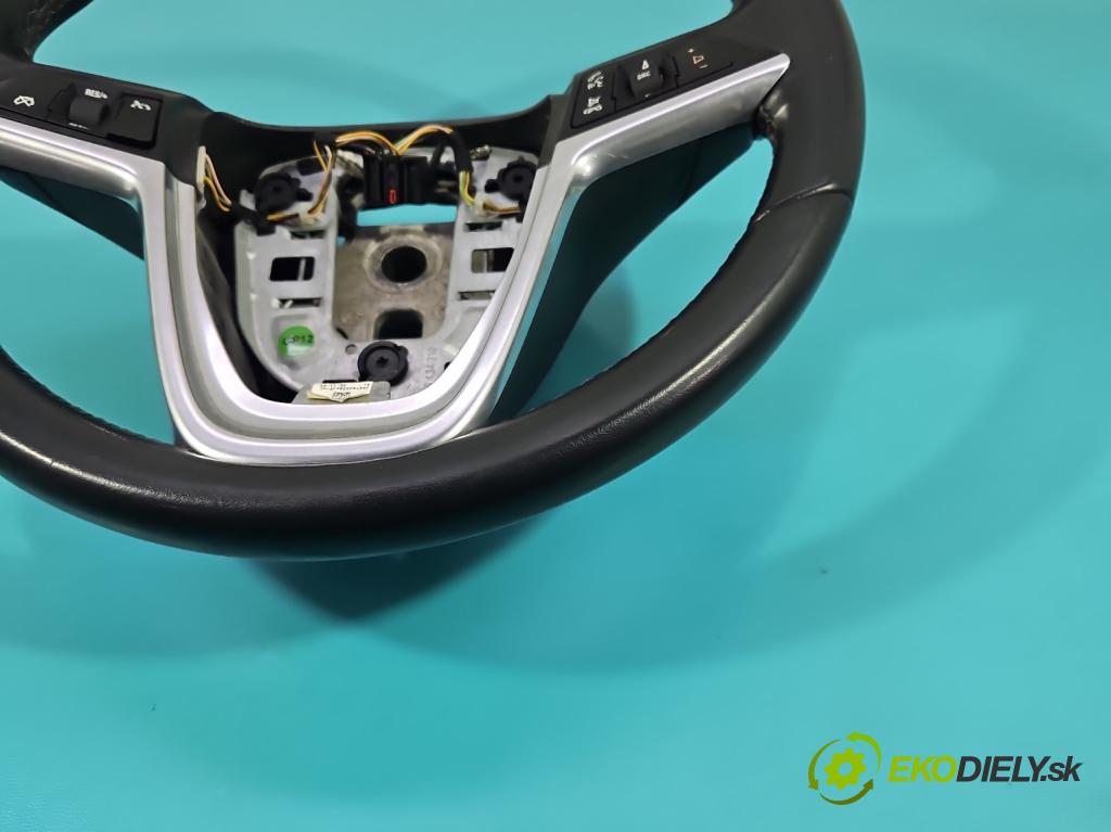 Opel Astra IV 2009-2015 1.4 16V 101 hp manual 74 kW 1398 cm3 5- volant 13305818 (Volant)