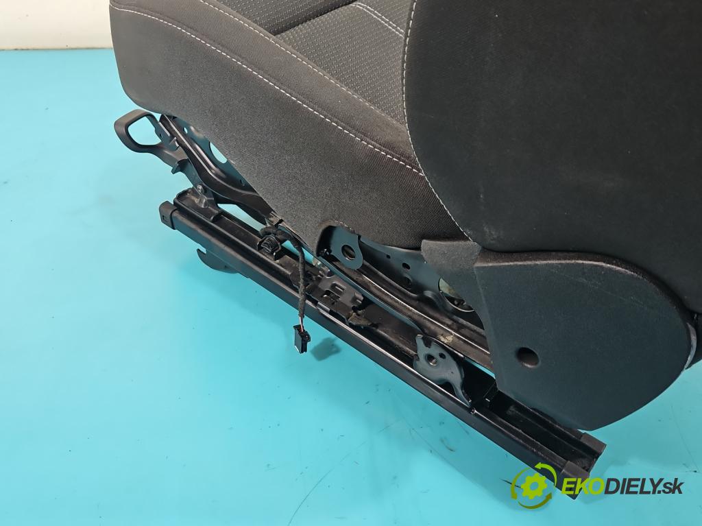 Opel Astra IV 2009-2015 1.4 16V 101 HP manual 74 kW 1398 cm3 5- sedačke: komplet