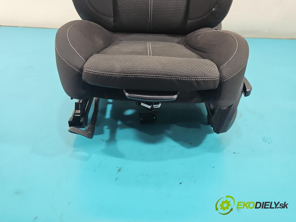 Opel Astra IV 2009-2015 1.4 16V 101 HP manual 74 kW 1398 cm3 5- sedačke: komplet