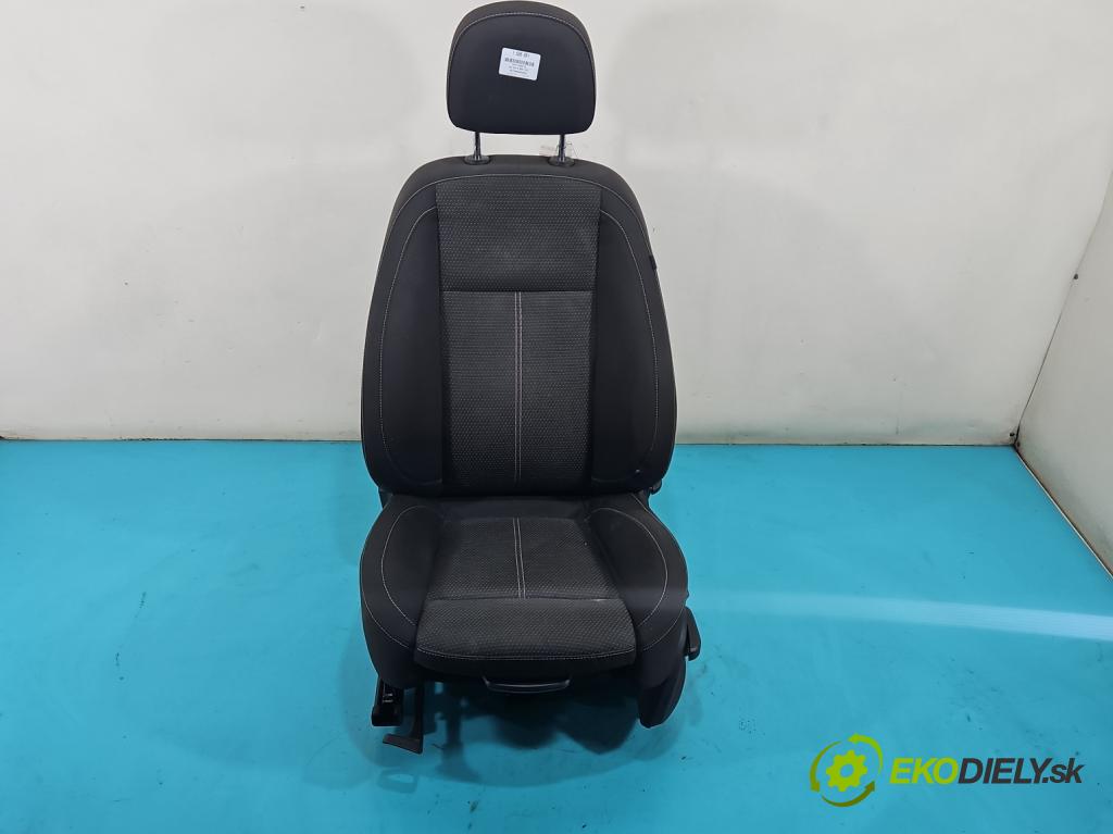 Opel Astra IV 2009-2015 1.4 16V 101 HP manual 74 kW 1398 cm3 5- sedačke: komplet