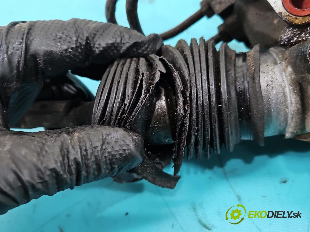 Citroen Xsara Picasso 2.0 HDI 90 hp manual 66 kW 1997 cm3 5- řízení volant 96307307